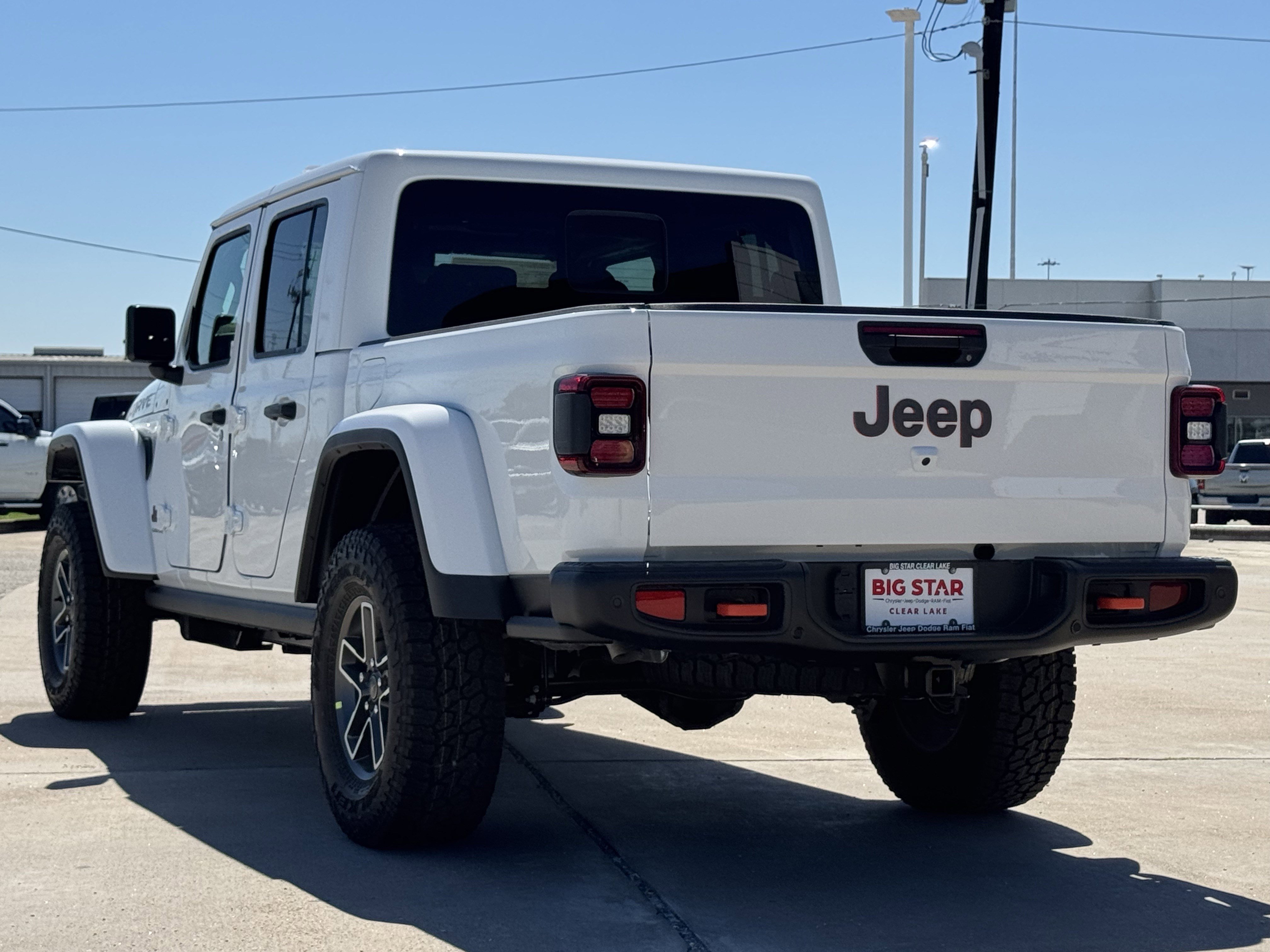 New 2026 Jeep Gladiator Mojave AWD/4WD image 8