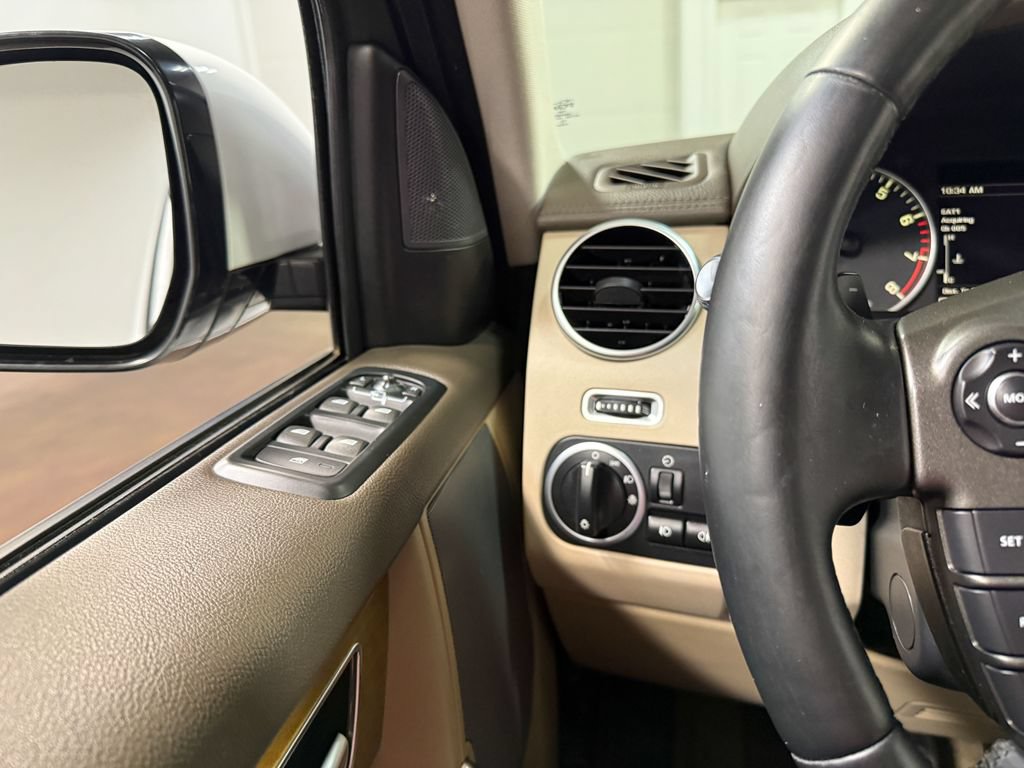 Used 2016 Land Rover LR4 HSE AWD/4WD image 78
