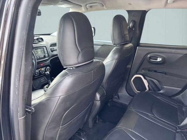 Used 2015 Jeep Renegade Limited image 23