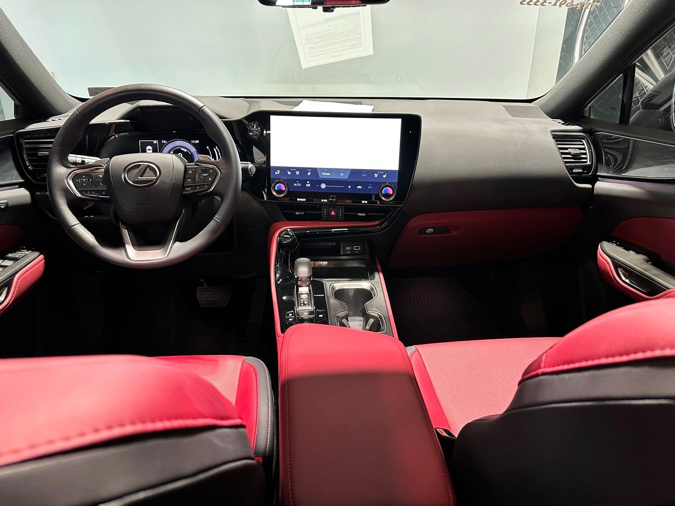 Used 2025 Lexus NX 350h AWD w/ Premium Package image 9