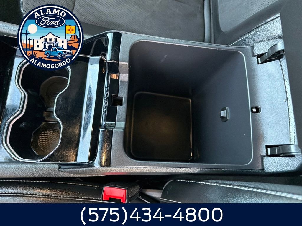 Used 2023 Jeep Grand Cherokee L Laredo image 24