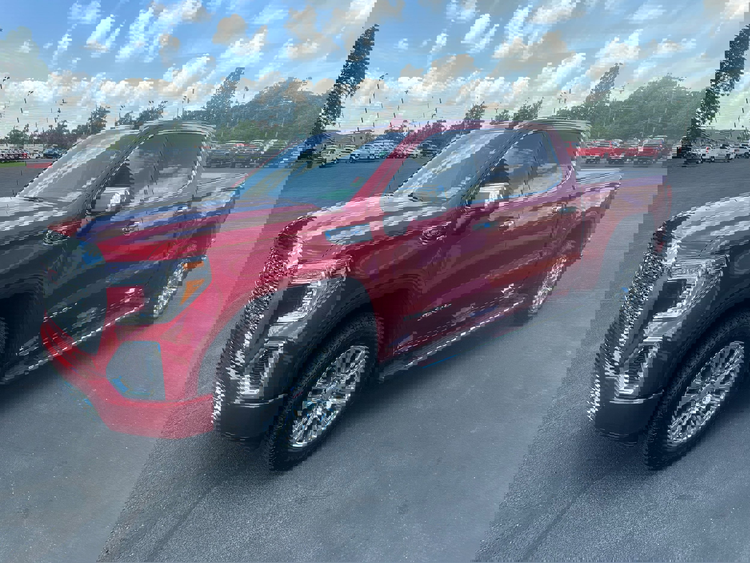 Used 2021 GMC Sierra 1500 Denali w/ Driver Alert Package II image 11