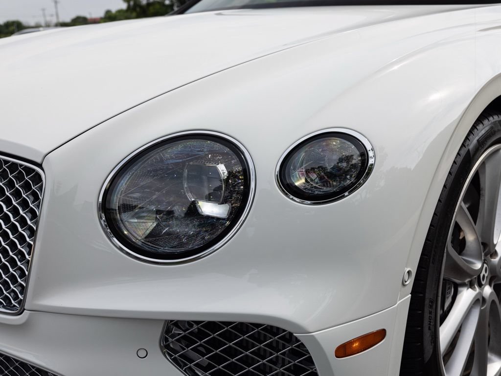 Used 2021 Bentley Continental GT V8 AWD/4WD image 18