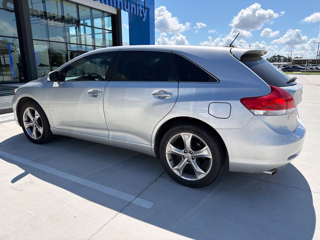 Used 2012 Toyota Venza XLE FWD image 6