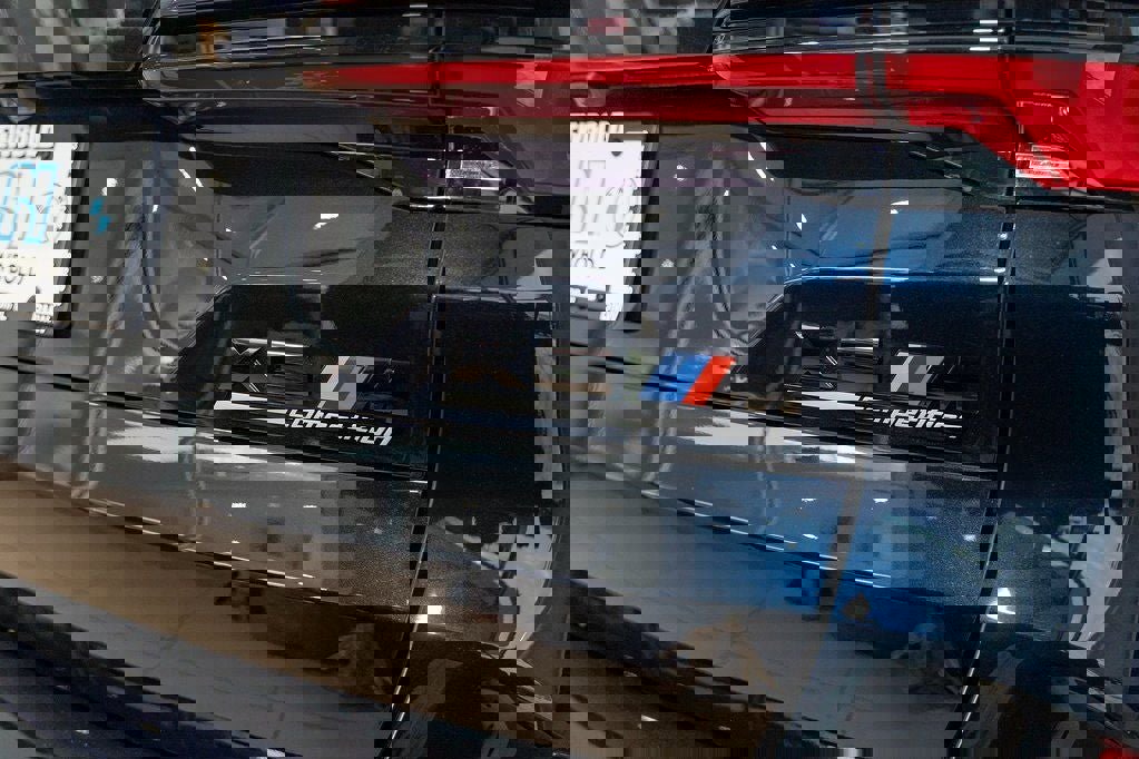 New 2026 BMW X5 M Competition w/ Executive Package image 10