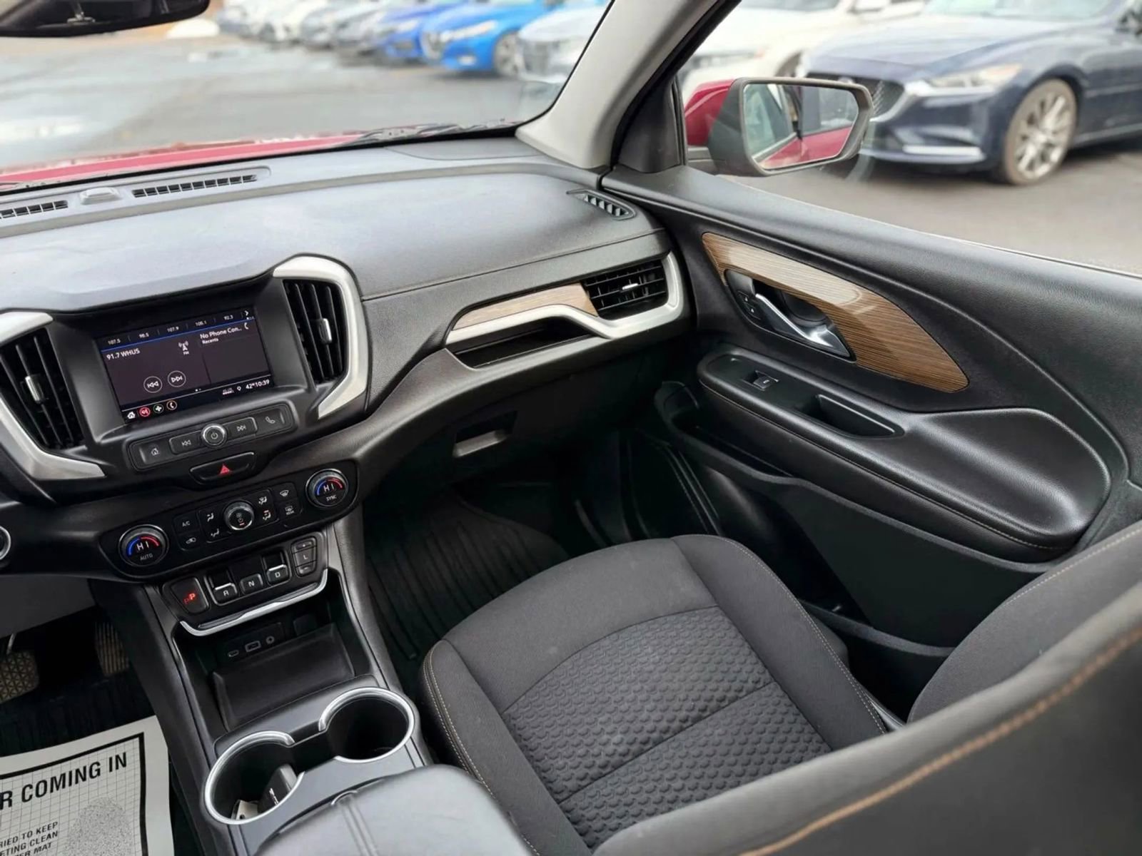 Used 2021 GMC Terrain SLE w/ Driver Convenience Package AWD/4WD image 19