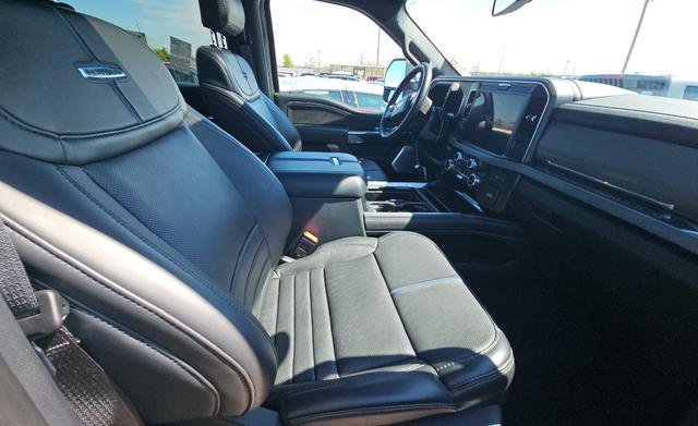 Used 2025 Ford F250 Platinum image 10