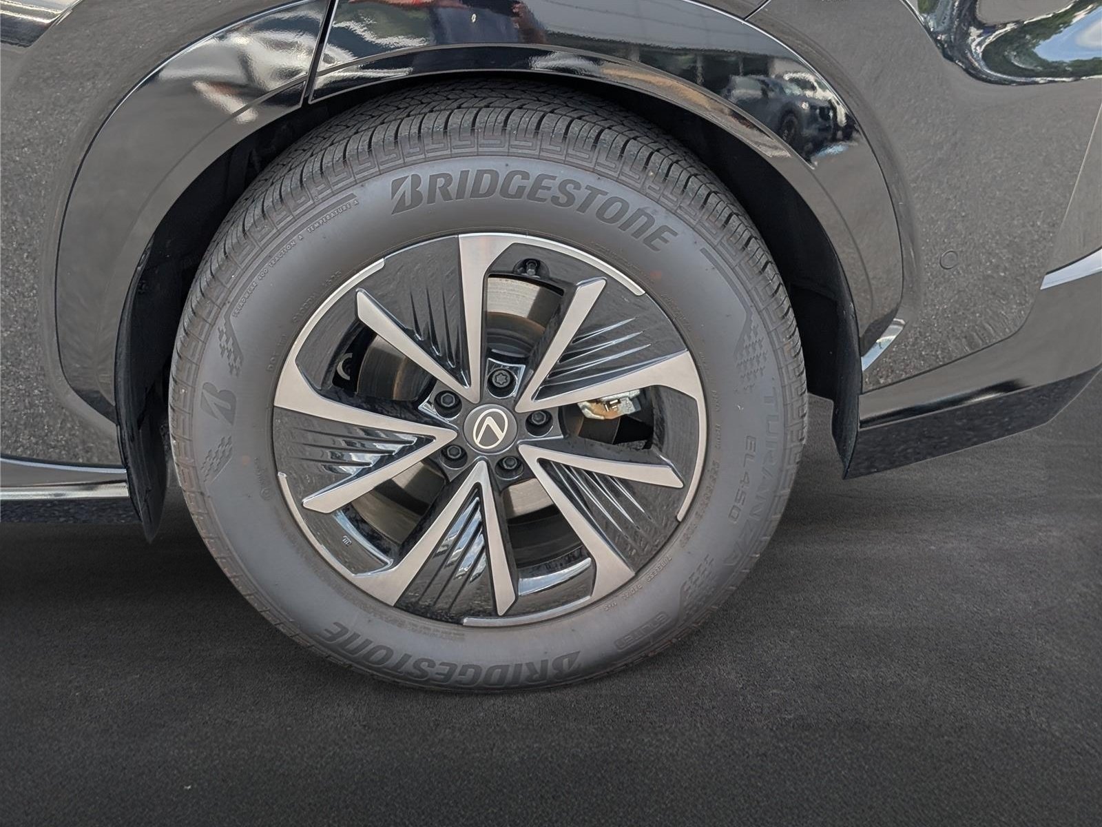 Certified 2026 Lexus RZ 450e AWD w/ Technology Package image 10