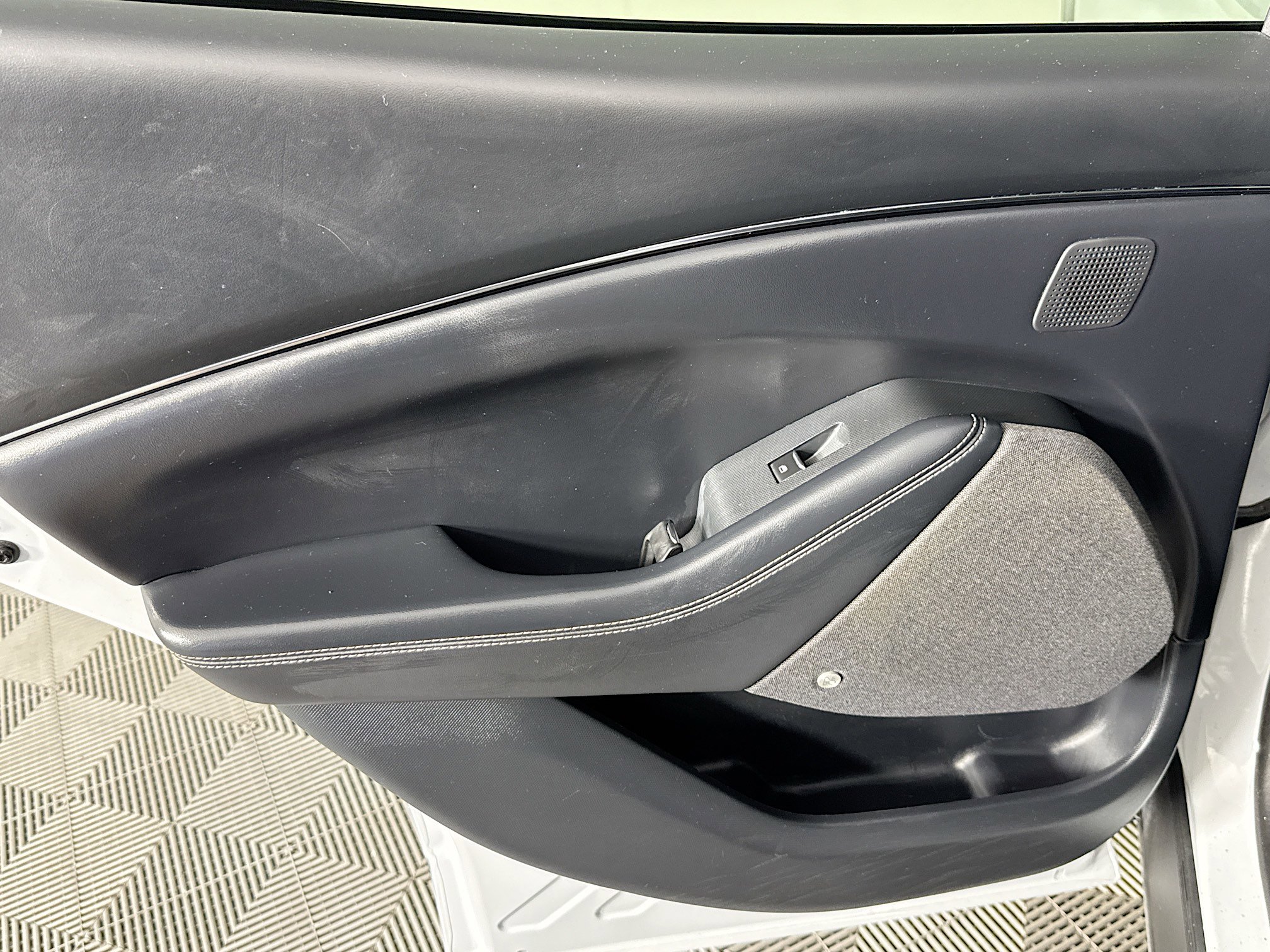 Used 2021 Ford Mustang Mach-E Premium image 25