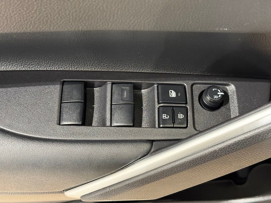 Certified 2024 Toyota Corolla Cross XLE w/ Convenience Package AWD/4WD image 16