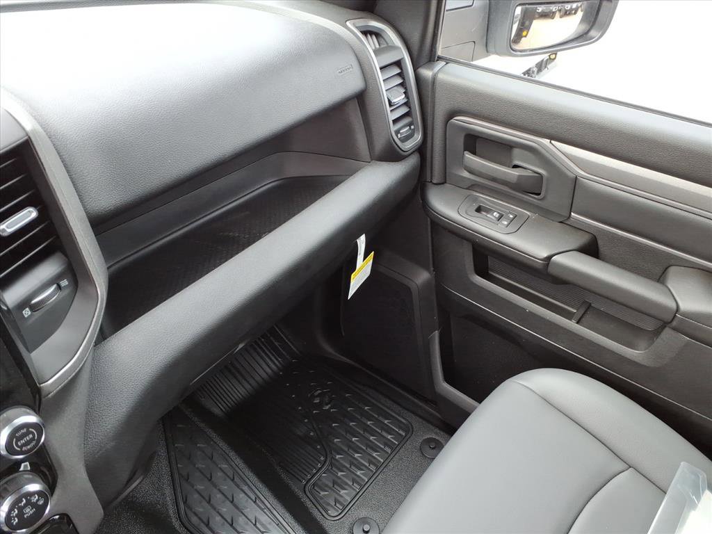 New 2026 RAM 5500 Tradesman w/ Chrome Appearance Group image 35