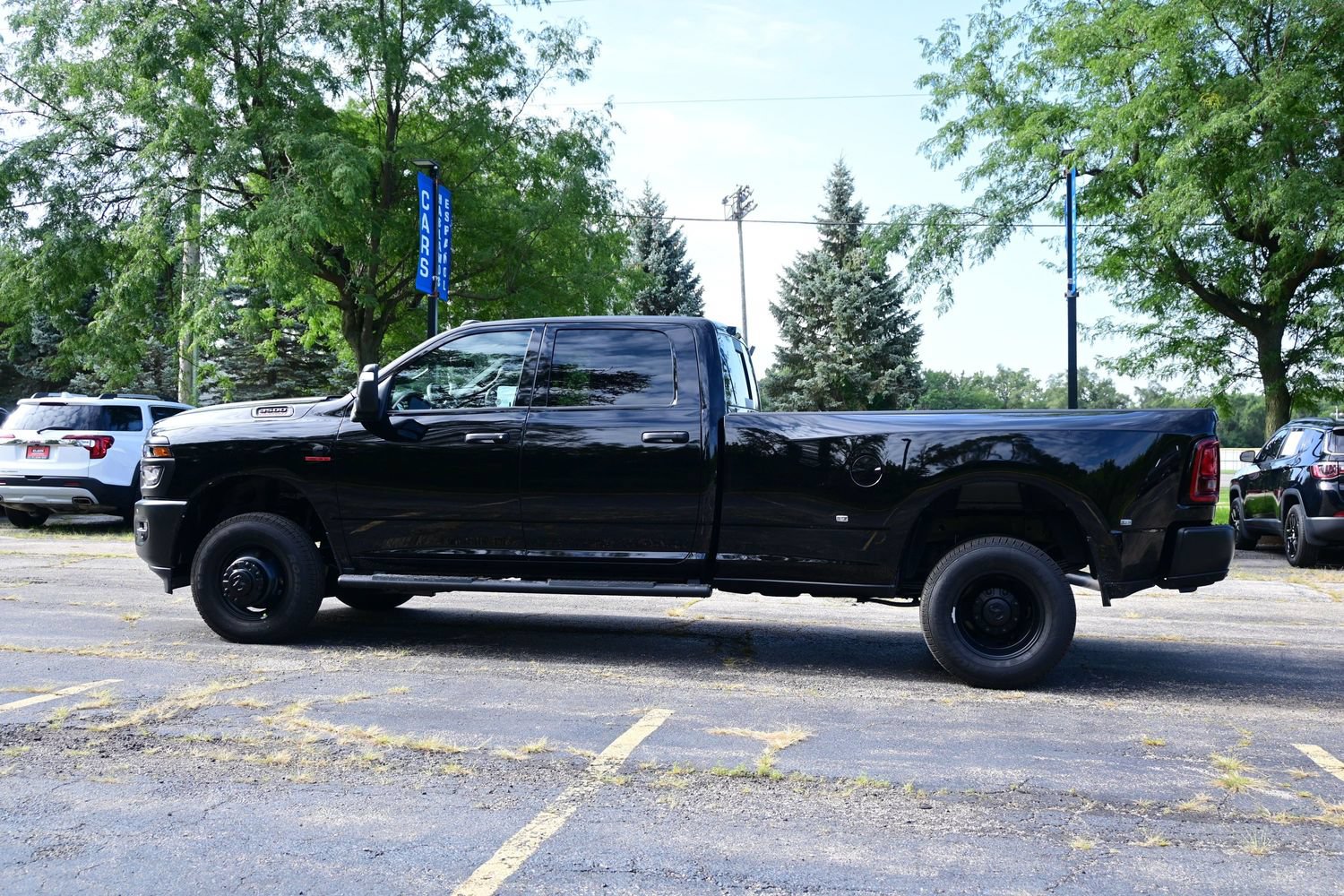 New 2027 RAM 3500 Tradesman AWD/4WD image 11