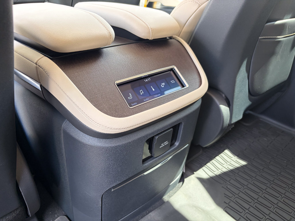 New 2027 Lincoln Navigator Premiere AWD/4WD image 58