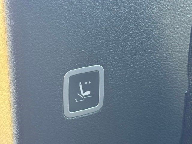 New 2026 Chrysler Pacifica Select image 34