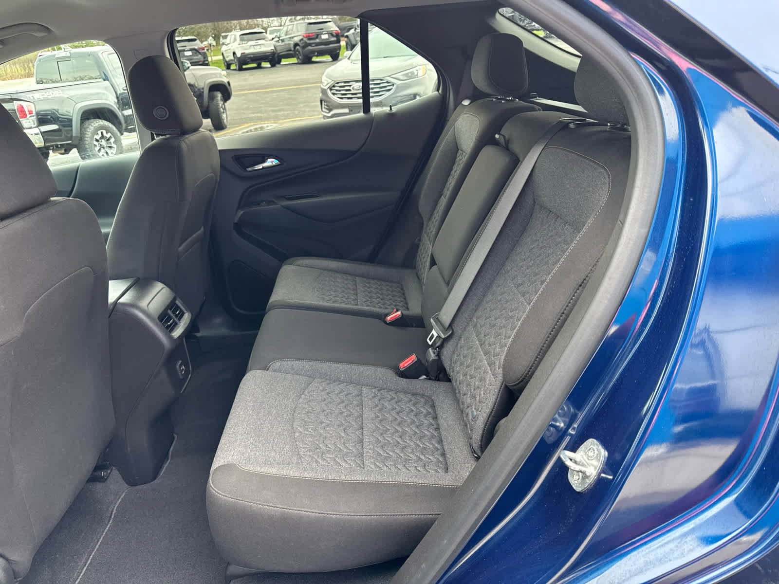 Used 2023 Chevrolet Equinox LT AWD/4WD image 16