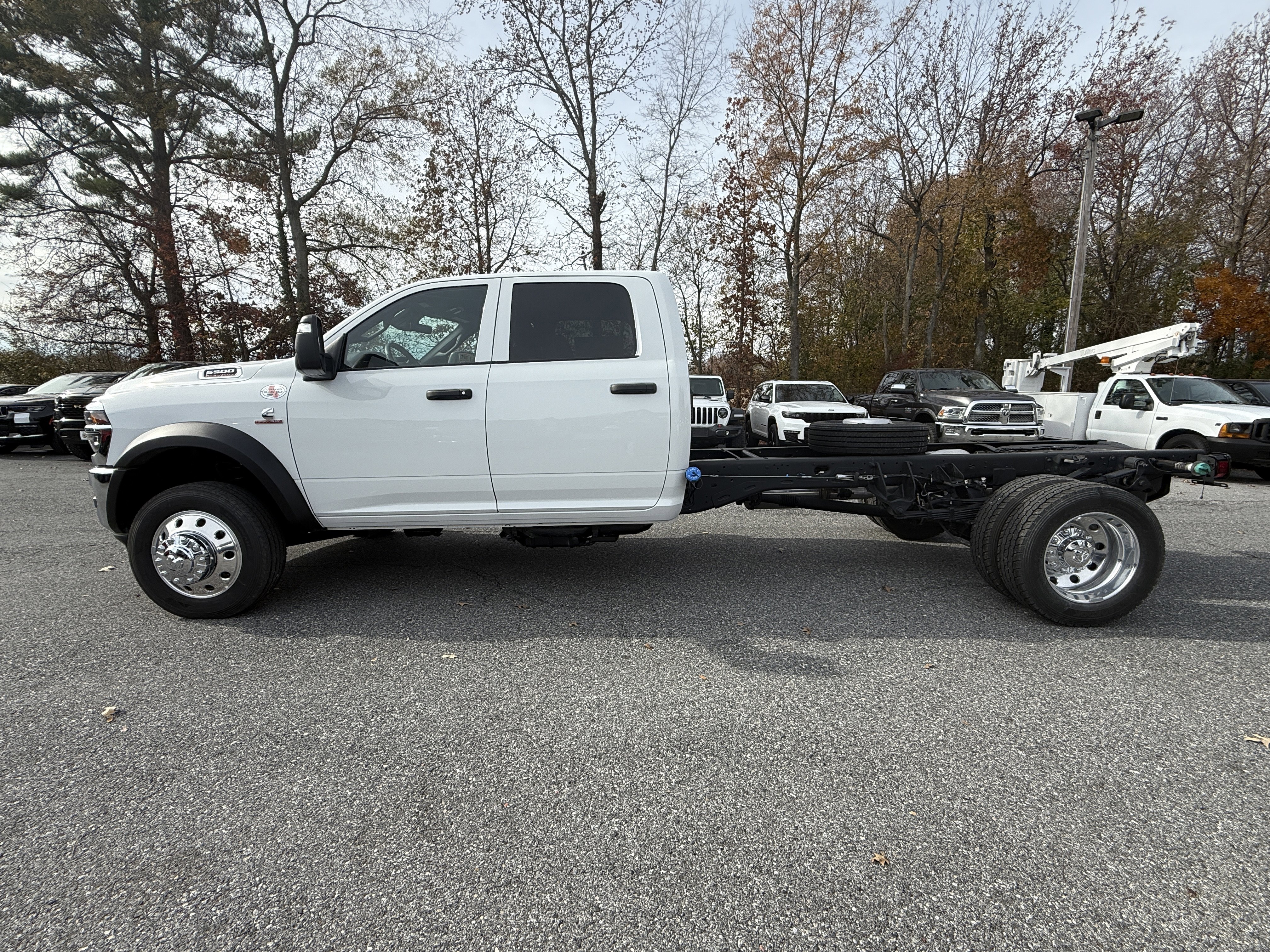 New 2026 RAM 5500 Tradesman w/ Chrome Appearance Group image 4