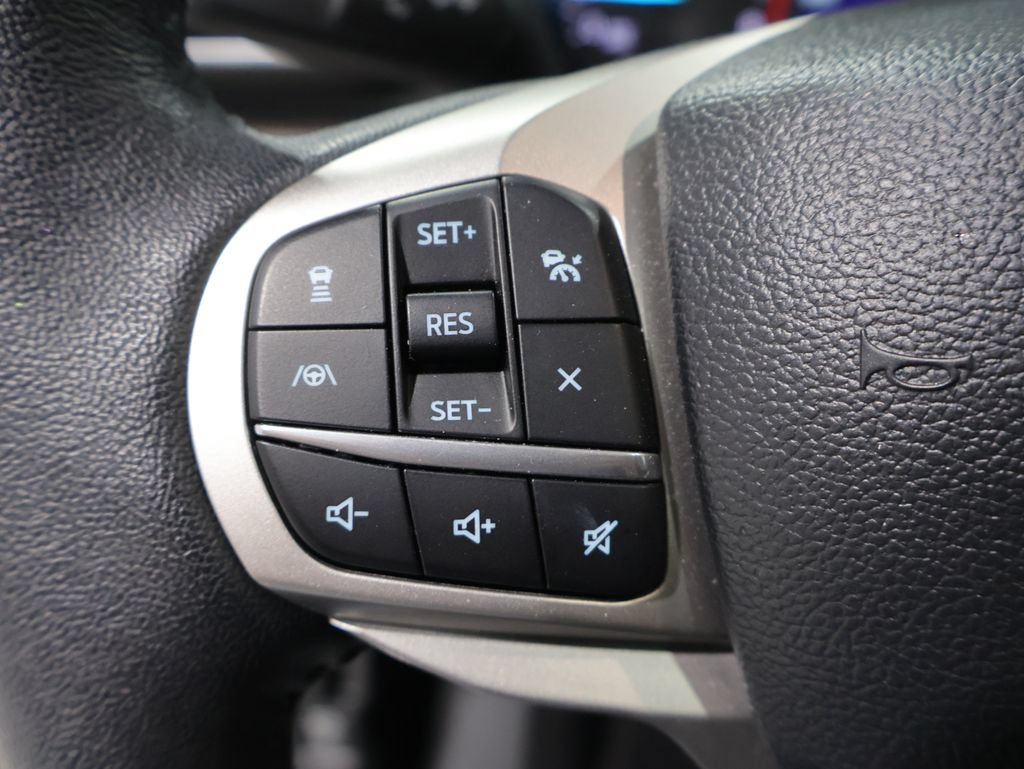 Used 2024 Ford Explorer Limited w/ Equipment Group 301A AWD/4WD image 36