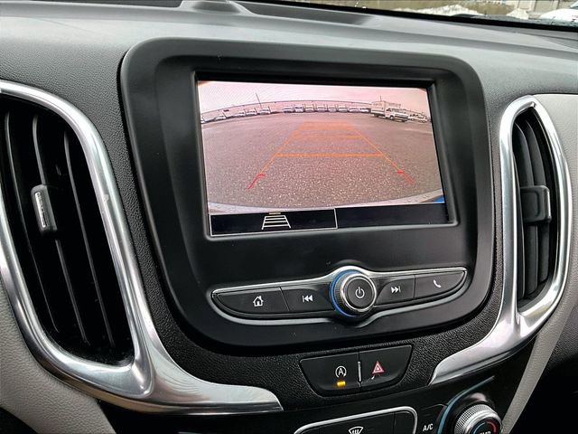 Used 2024 Chevrolet Equinox LS image 31