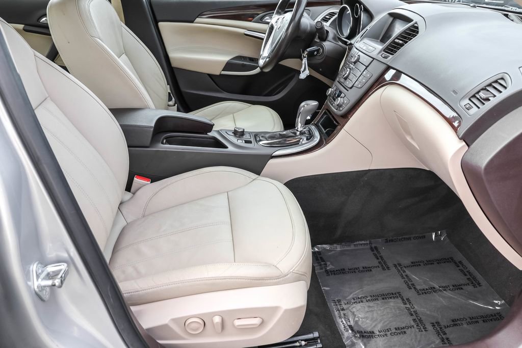 Used 2011 Buick Regal CXL Turbo w/ TO7 Preferred Equipment Group image 38