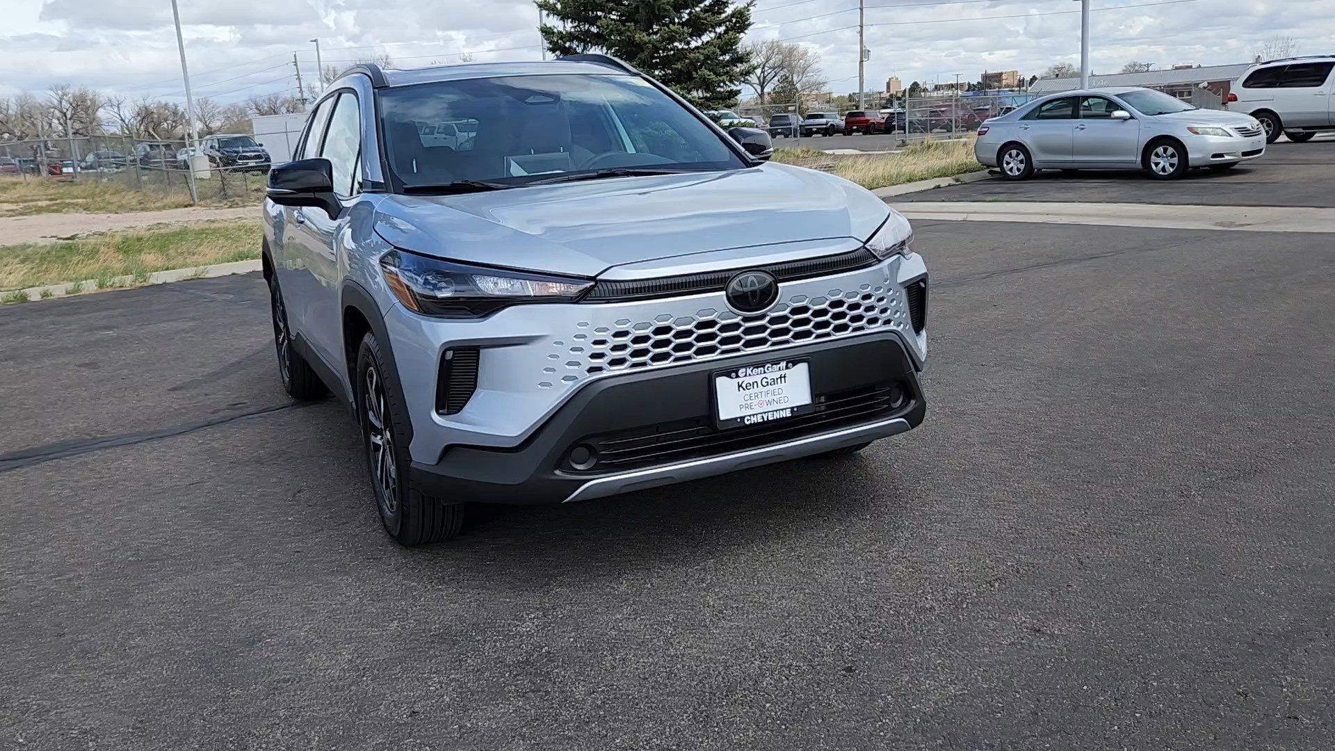 Used 2026 Toyota Corolla Cross SE w/ Moonroof Package AWD/4WD image 4