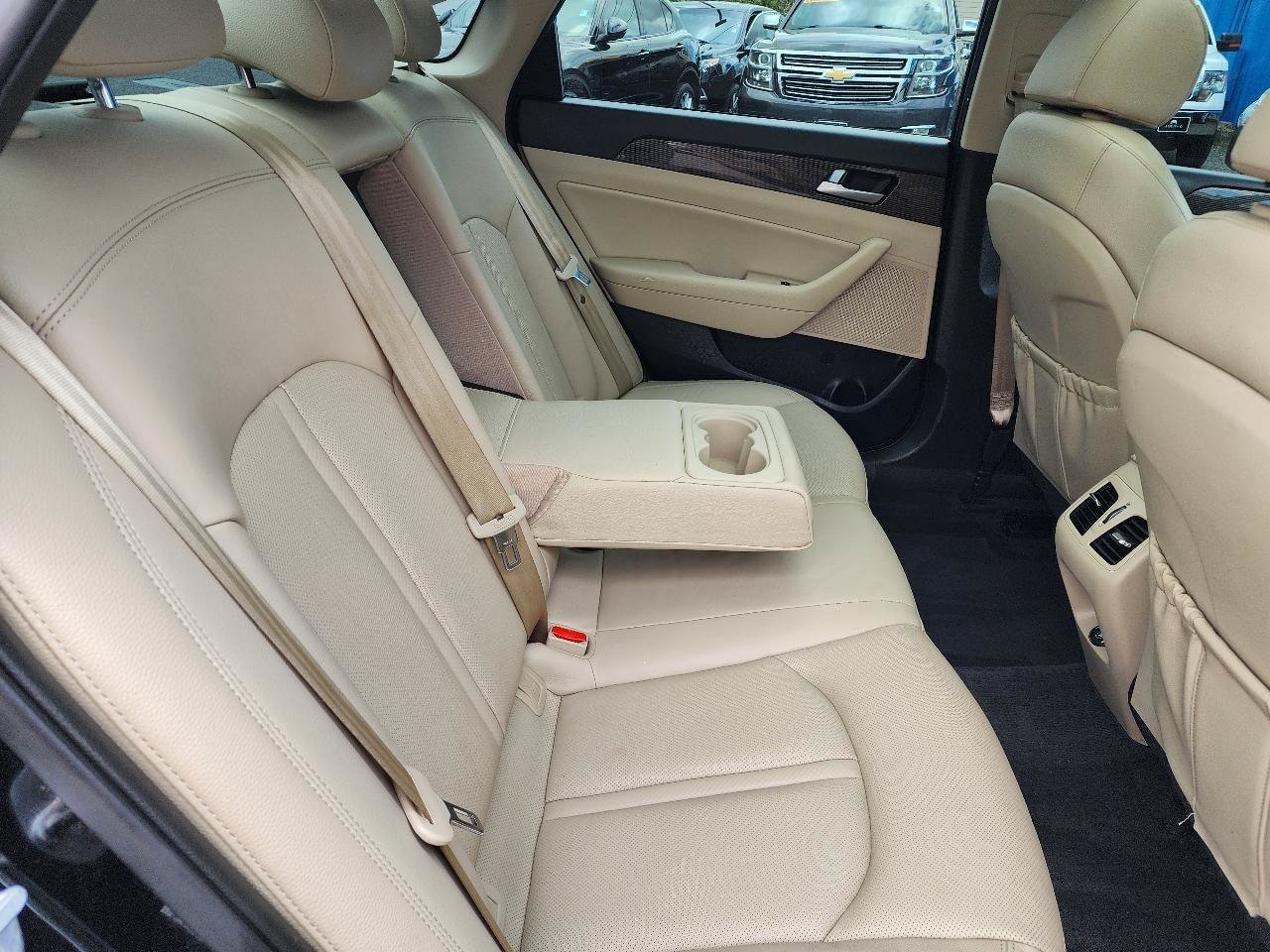 Used 2018 Hyundai Sonata Limited FWD image 26