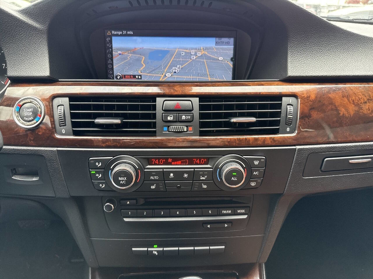 Used 2013 BMW 335i Convertible image 29