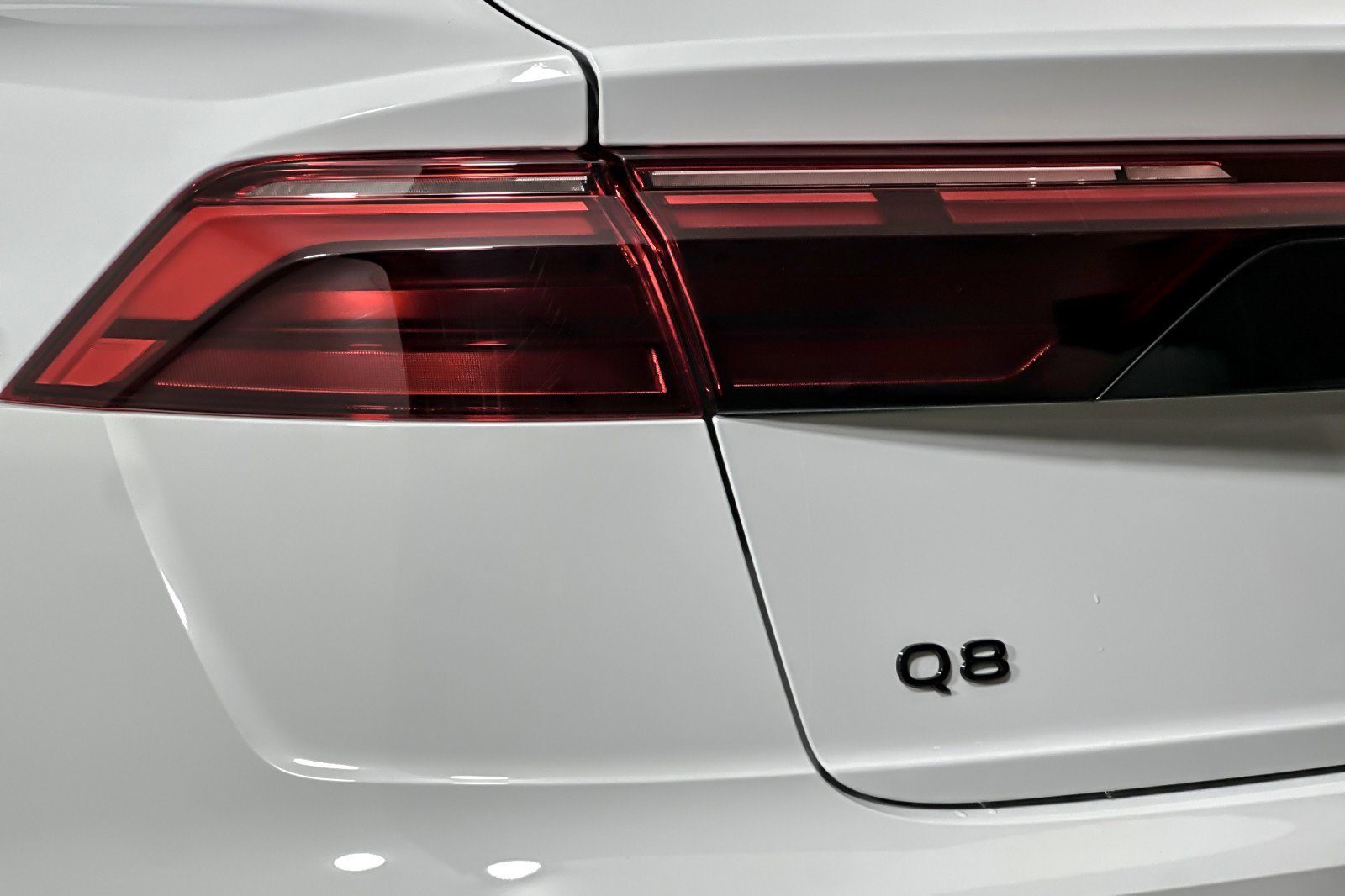 Used 2025 Audi Q8 Premium w/ Black Optic Package image 26