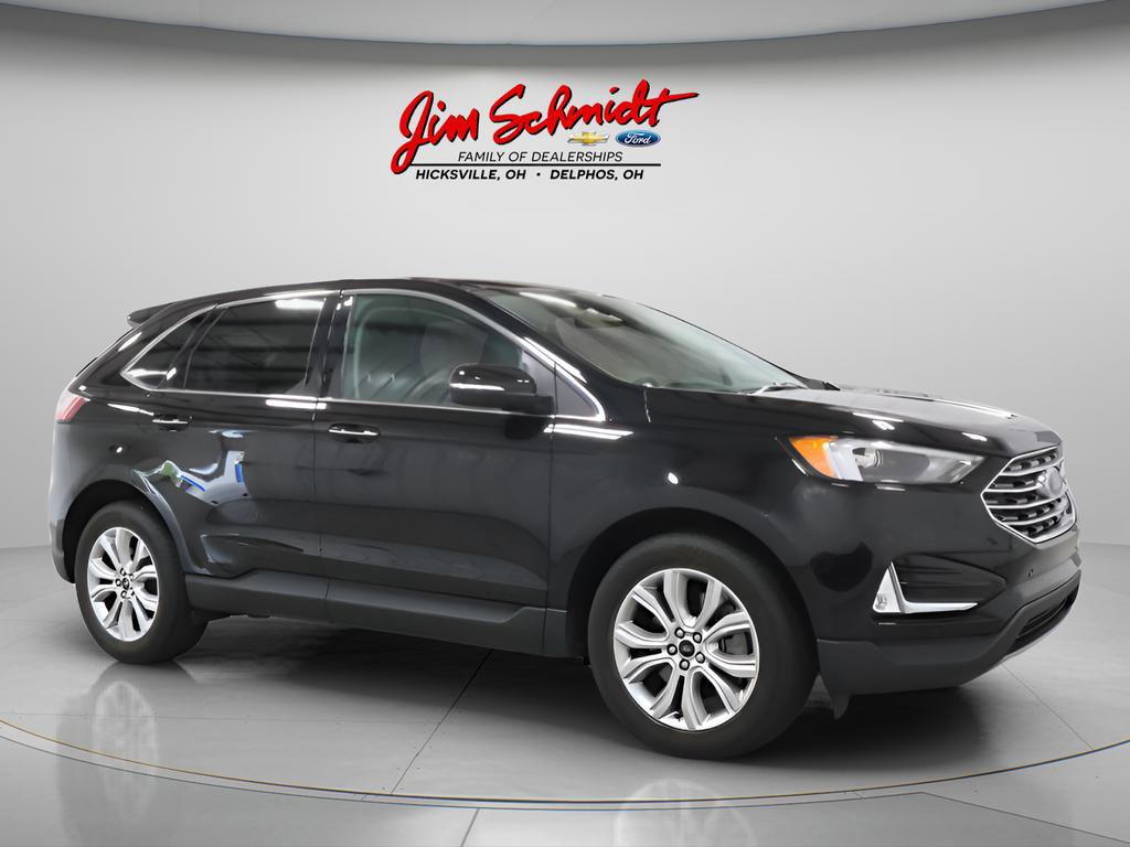 Used 2024 Ford Edge Titanium AWD/4WD image 2