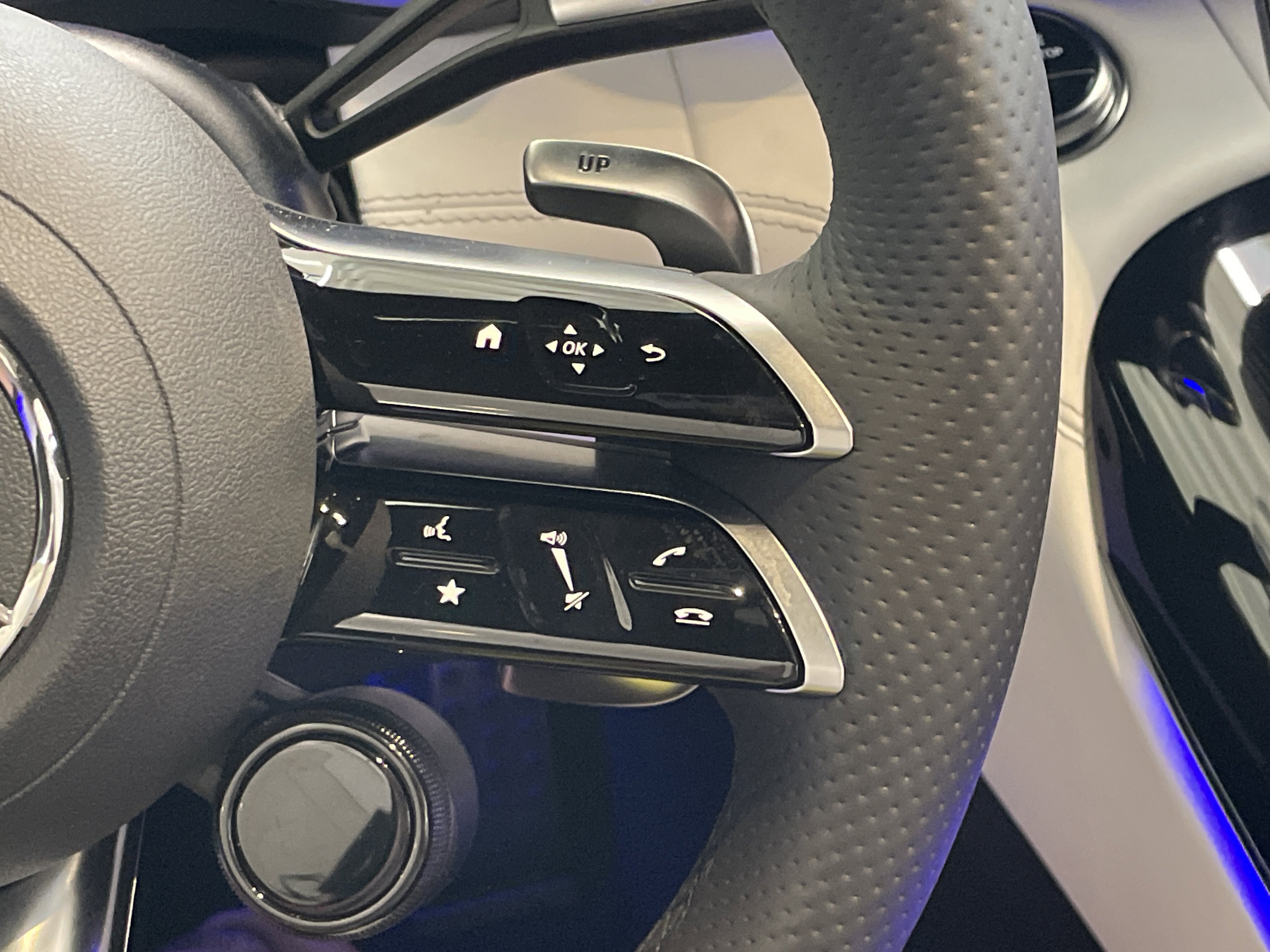 Certified 2025 Mercedes-Benz AMG GT 55 w/ Driver Assistance Package image 27