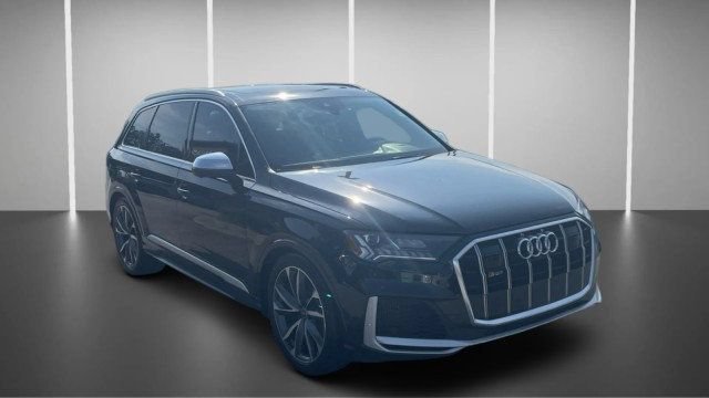 Used 2022 Audi SQ7 Premium Plus AWD/4WD image 2