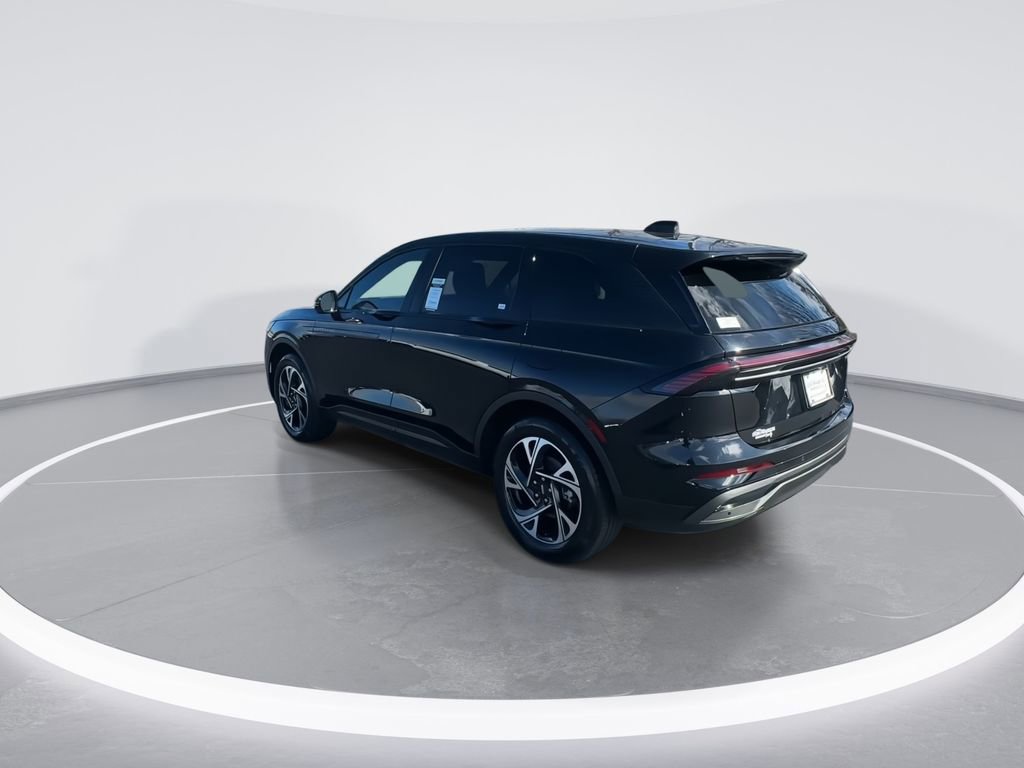 Used 2025 Lincoln Nautilus Premier w/ Jet Appearance Package image 6