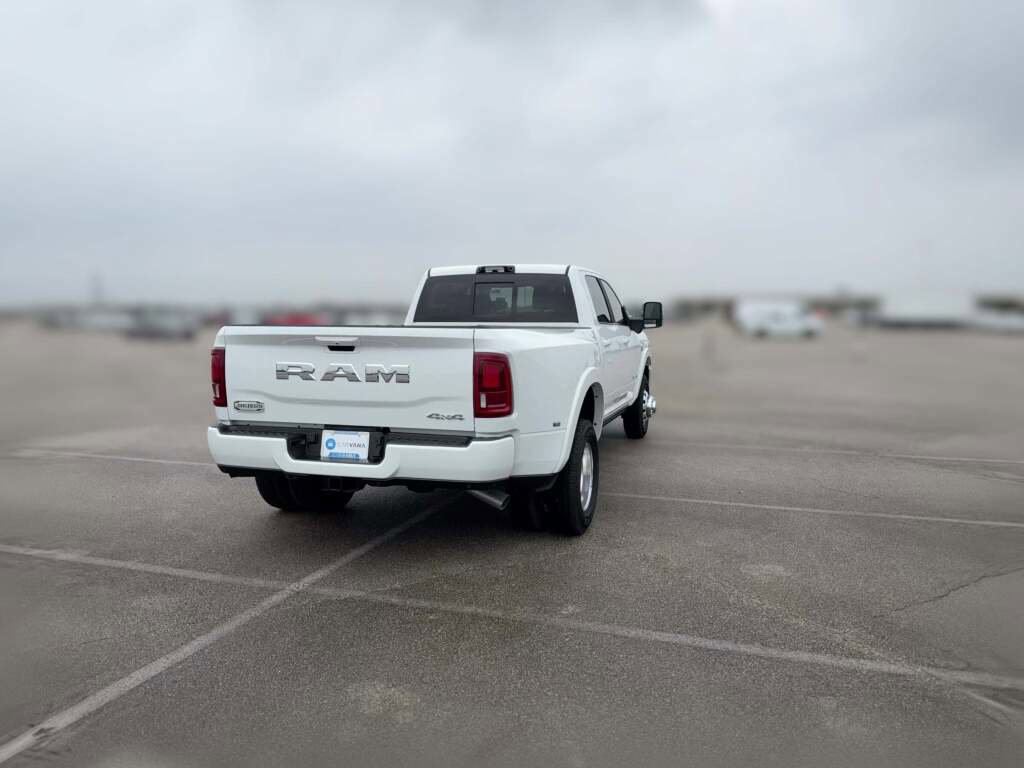 New 2025 RAM 3500 Longhorn image 11