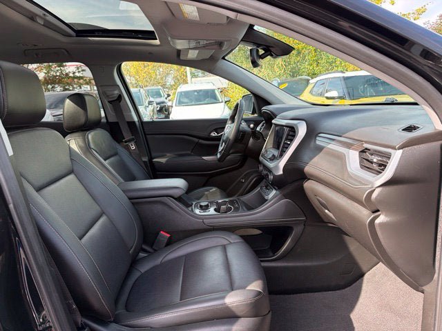 Used 2023 GMC Acadia SLT w/ Elevation Edition AWD/4WD image 29