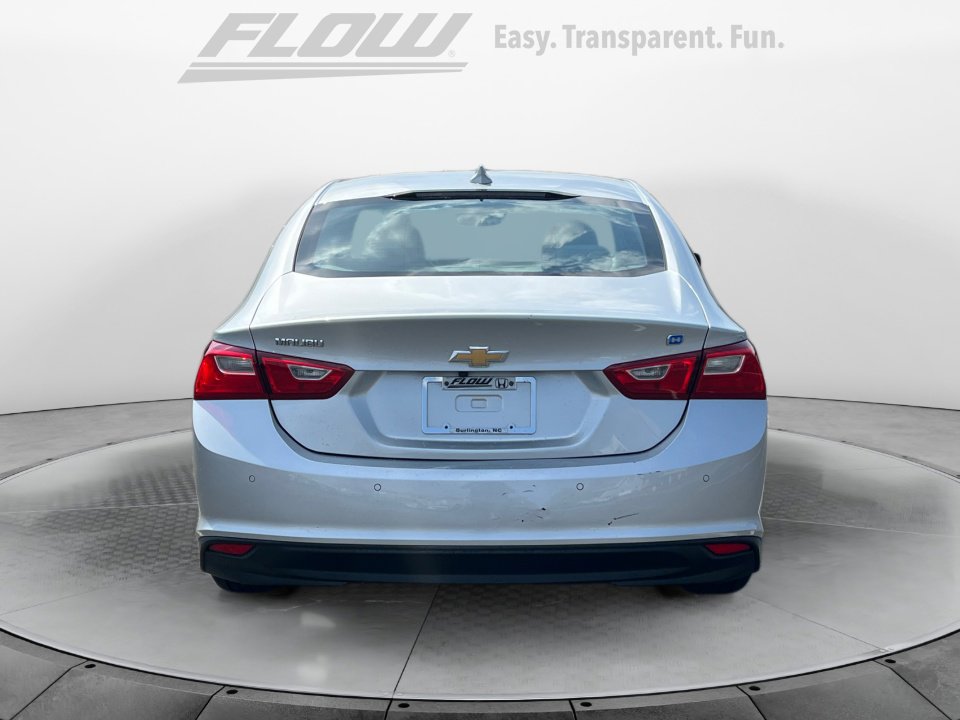 Used 2017 Chevrolet Malibu Hybrid w/ Driver Confidence Package image 8