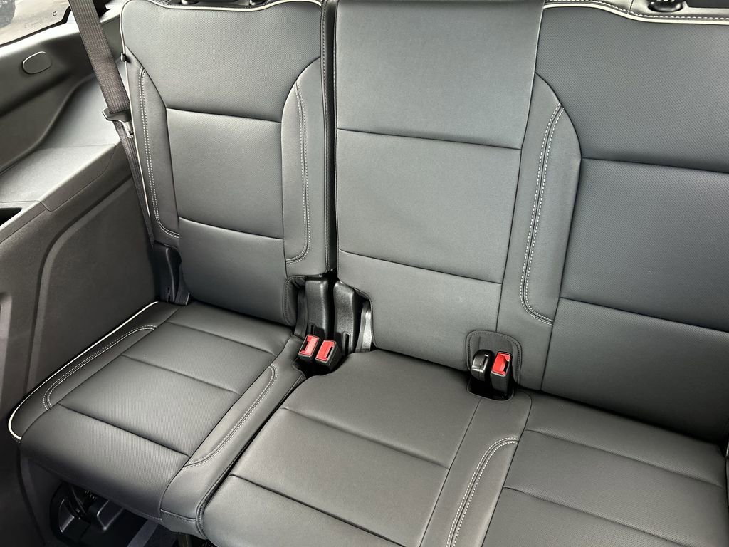 New 2026 GMC Yukon Elevation image 35