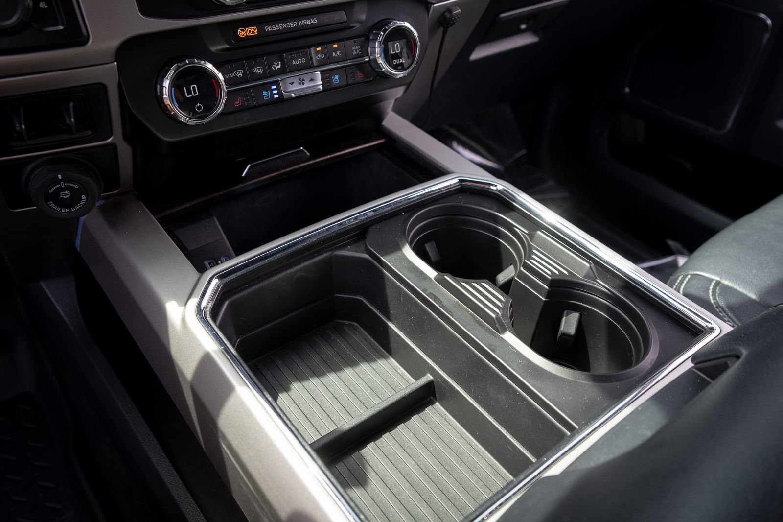 Used 2022 Ford F250 Lariat w/ Black Appearance Package image 26