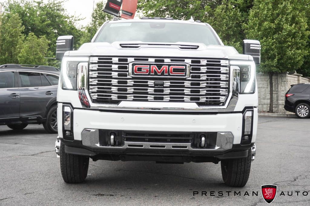 Used 2024 GMC Sierra 3500 Denali w/ Denali Reserve Package AWD/4WD image 20