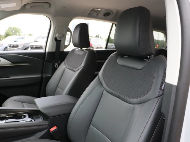 New 2026 Ford Explorer Active w/ Active Comfort Package AWD/4WD image 21