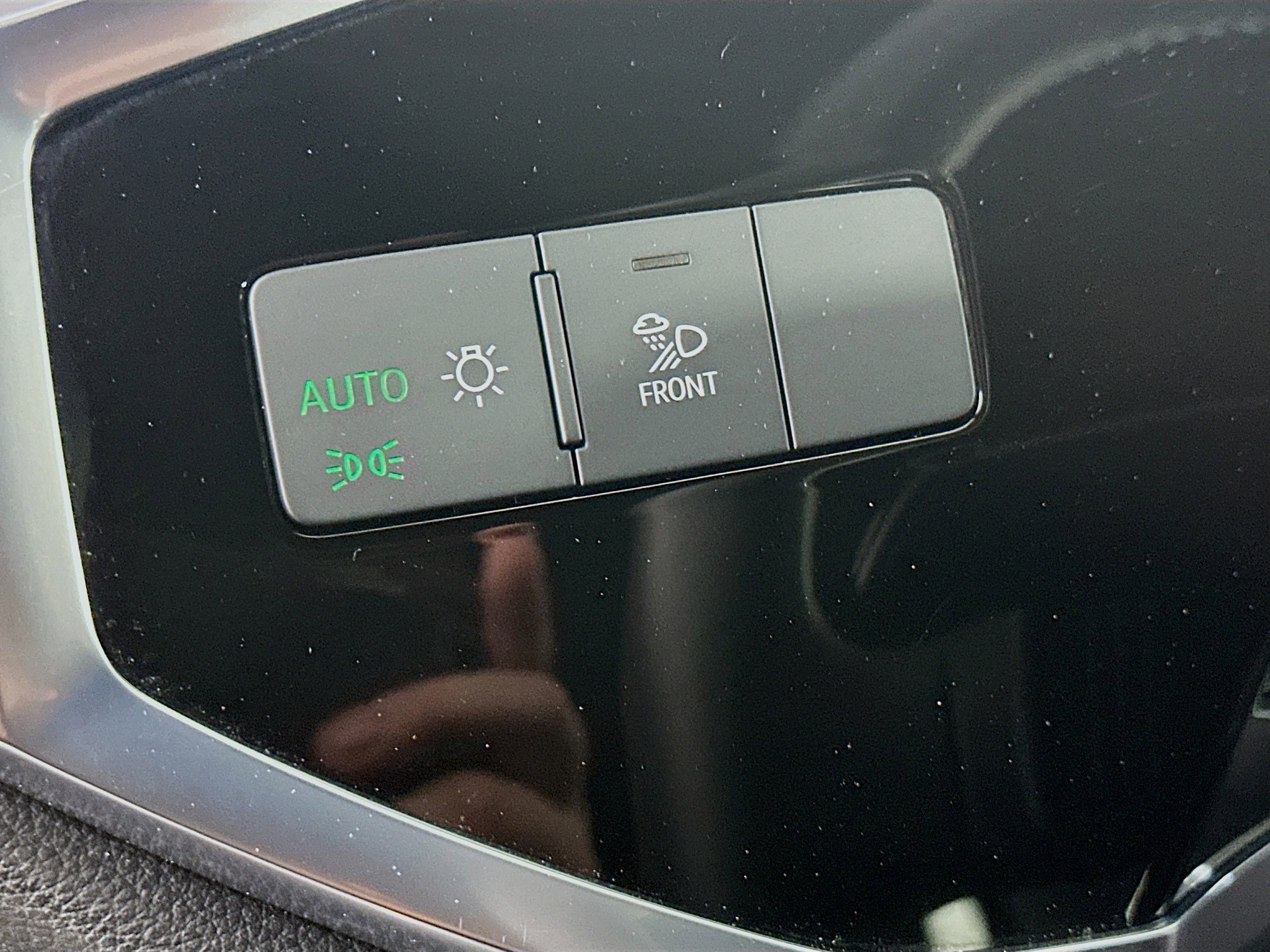 Used 2025 Audi Q3 2.0T Premium image 16