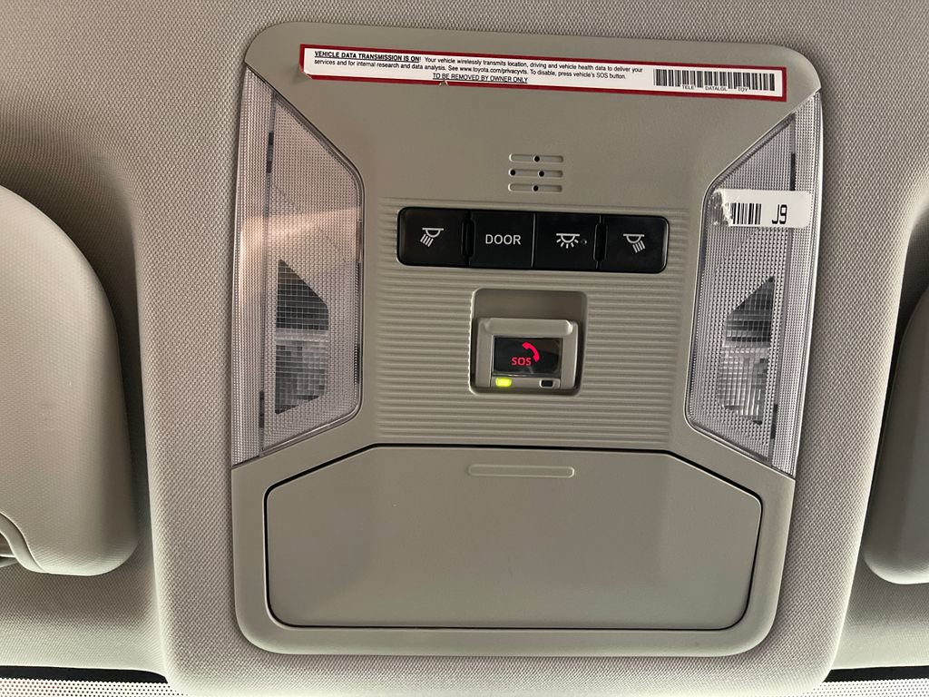 Certified 2021 Toyota RAV4 LE FWD image 29