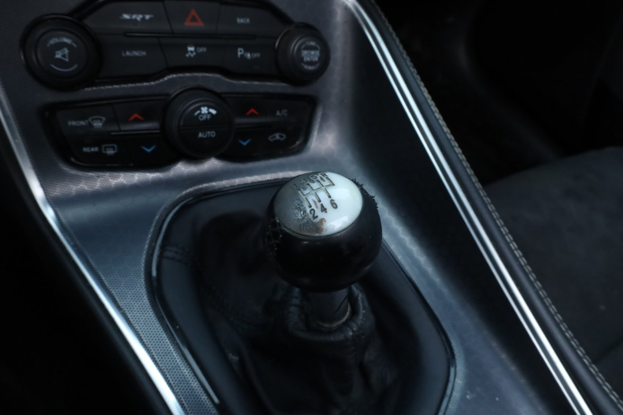 Used 2016 Dodge Challenger SRT w/ Technology Group image 13