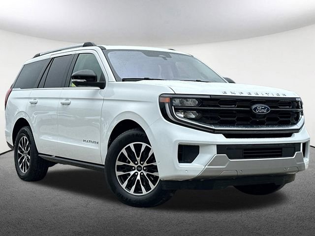 Certified 2025 Ford Expedition Platinum image 2