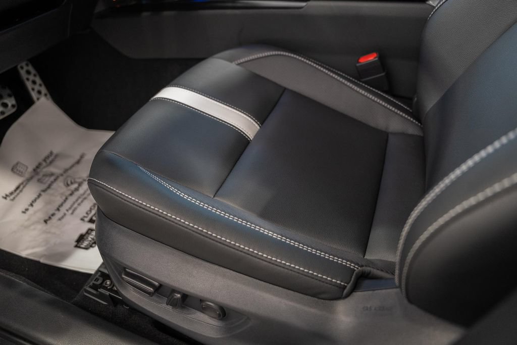 New 2026 Toyota Camry SE FWD image 30