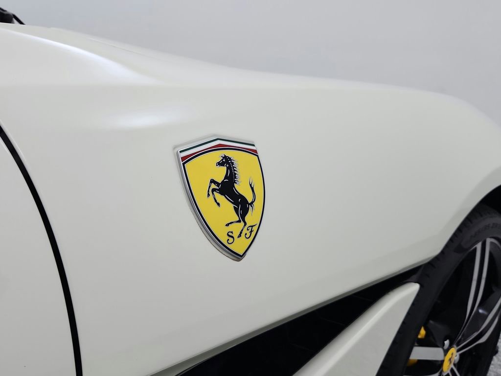 Used 2020 Ferrari Portofino Base image 36