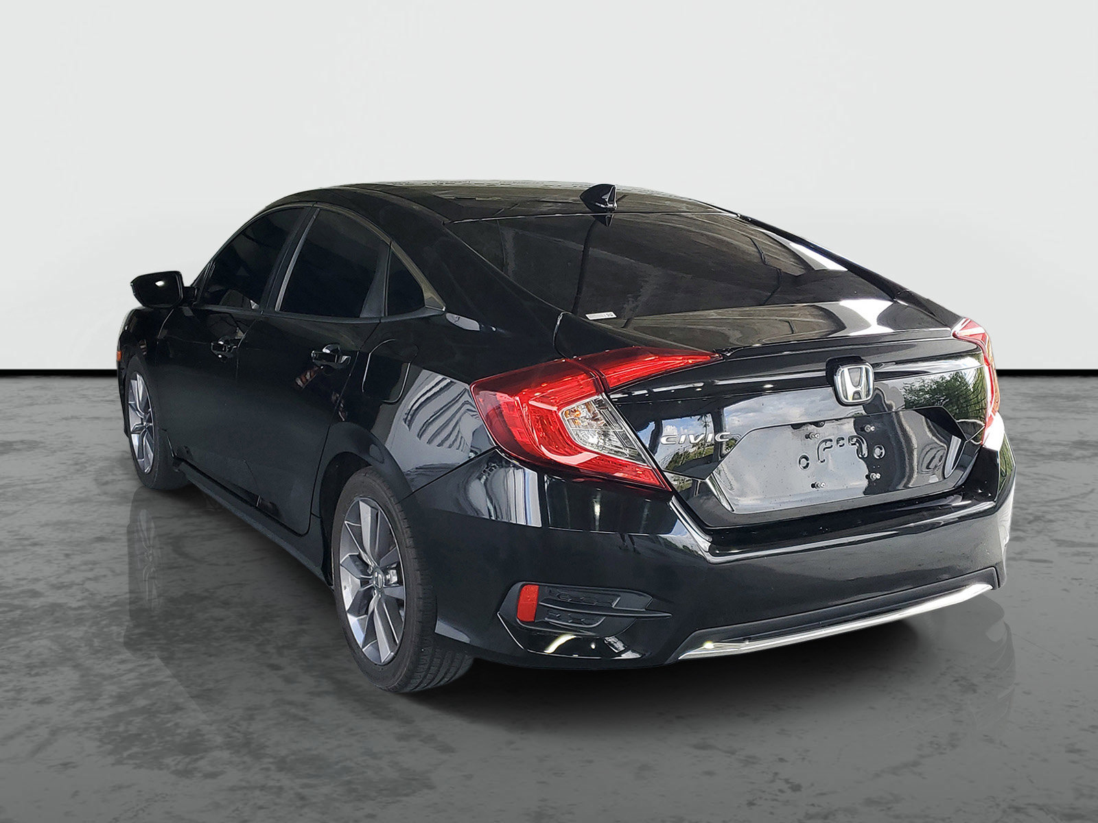 Used 2019 Honda Civic EX image 3