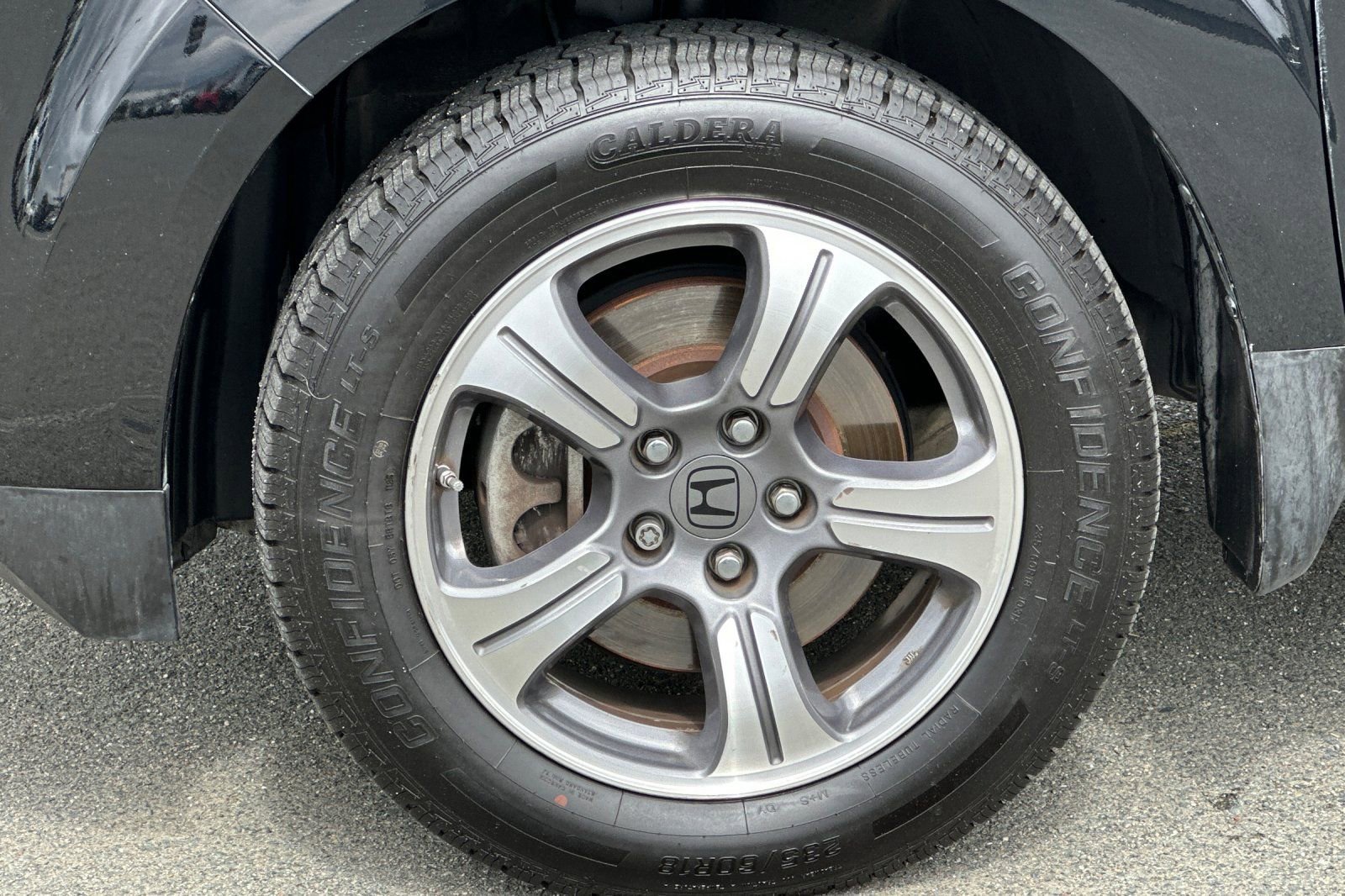 Used 2015 Honda Pilot SE image 25