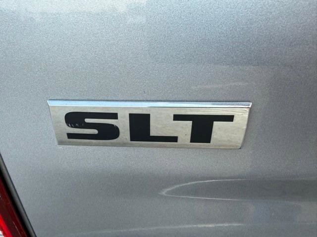 Used 2023 RAM 1500 Classic SLT w/ Trailer & Traction Group image 7