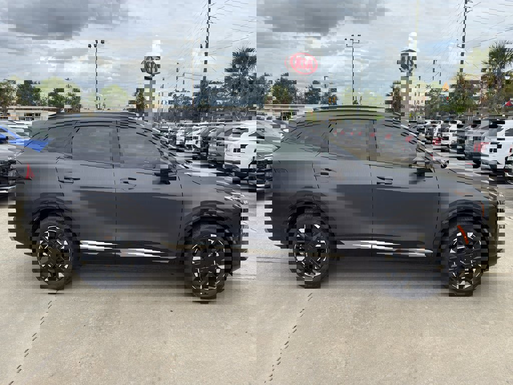 New 2026 Kia Sportage SX image 8