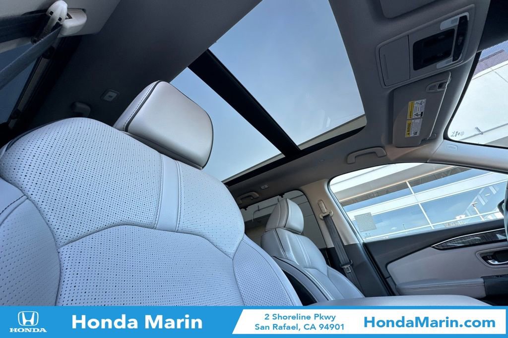 Used 2023 Honda Pilot Elite image 21