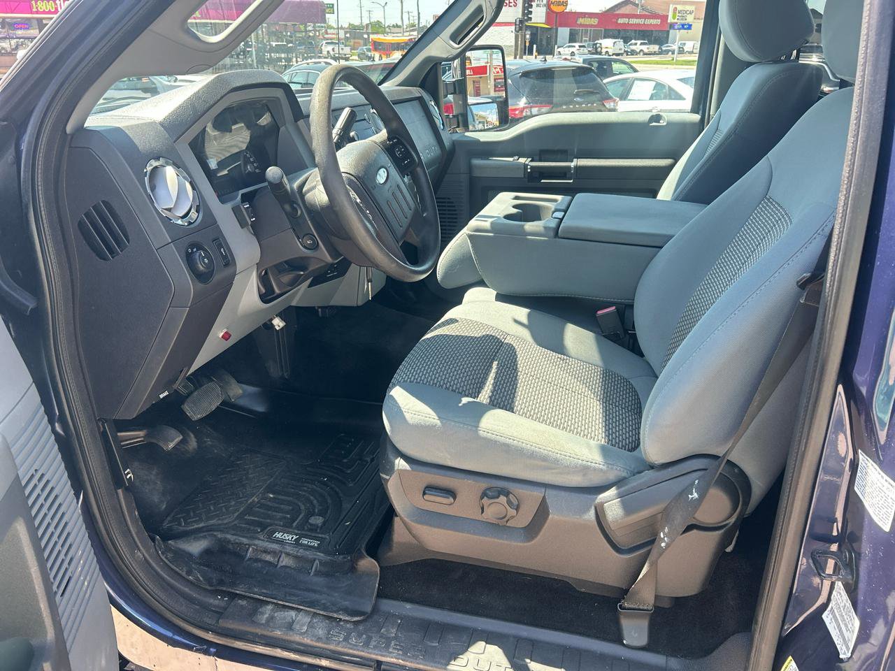 Used 2012 Ford F350 XLT w/ XLT Interior Pkg AWD/4WD image 10